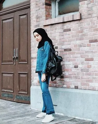 12 OOTD Jaket Jeans Denim untuk Cewe di Kampus 21