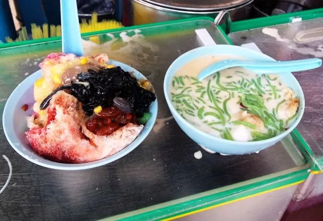 6 Alasan Kamu Harus Ngicipin Es Cendol di Penang, Malaysia. Bikin Ngiler Banget Nih Cendol! 9