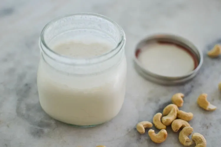 9 Pilihan Alternatif Susu SELAIN Sapi yang Tak Kalah Bernutrisi. Cocok Buat yang Lagi Diet Atau Alergi 15