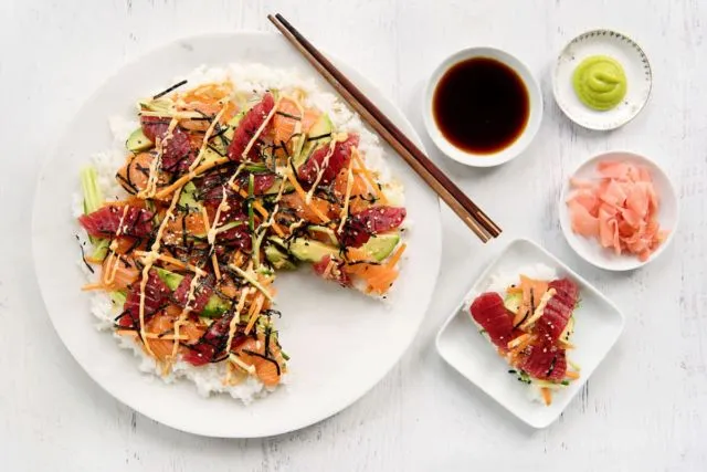 6 Resep Sushi Rumahan, BisaBikin di Dapur Sendiri 7