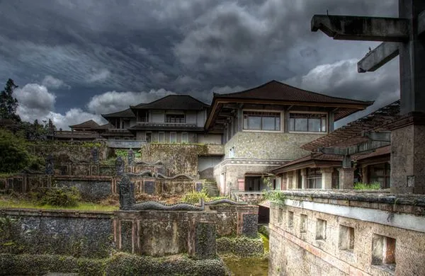 7 Destinasi Horor dan Misterius di Bali yang Perlu Kamu Kunjungi. Bali Nggak Cuma Party! 9