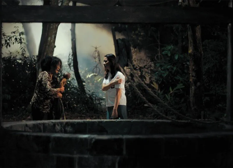 Review Film Sesat: yang Namanya Setan itu Nggak Ada yang Gratisan 7