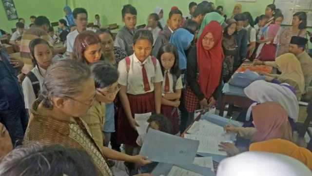 Realita Pendidikan di Indonesia yang Hobi Ganti-ganti Aturan. Sering Berasa Kayak Kelinci Percobaan 13