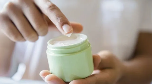 10 Rahasia dalam Dunia Kosmetik yang Jarang Diketahui Orang. Baik Sisi Positif dan Negatif Terpampang di Sini 23