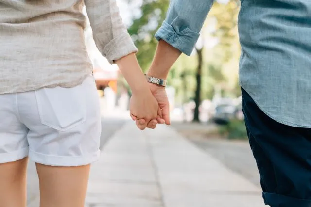 6 Tanda Hubunganmu dengan Dia Berawal dari Cinta Buta. Kenali Agar Tak Salah Arah 12