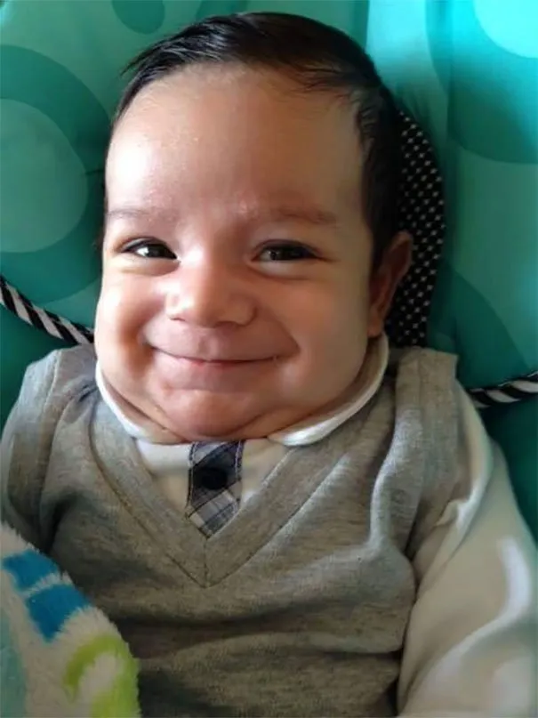 Kamu Tahan Nggak sih Kalau Digodain dengan Pose Genit 15 Bayi ini? Meleleh Banget Lihatnya, Duh! 28
