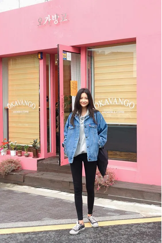 12 OOTD Jaket Jeans Denim untuk Cewe di Kampus 14