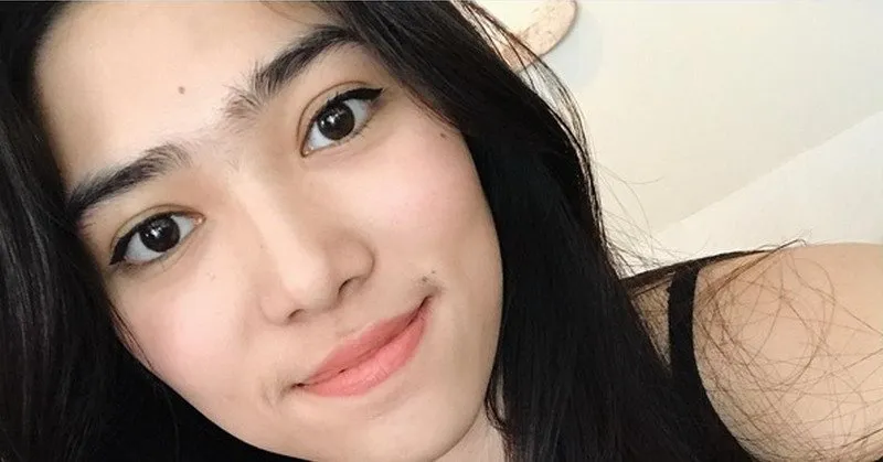 Isyana Sarasvati Punya Kebiasaan Ngomong Typo dan Belibet. Kata Warganet: Cantik mah, Termaafkan! 4
