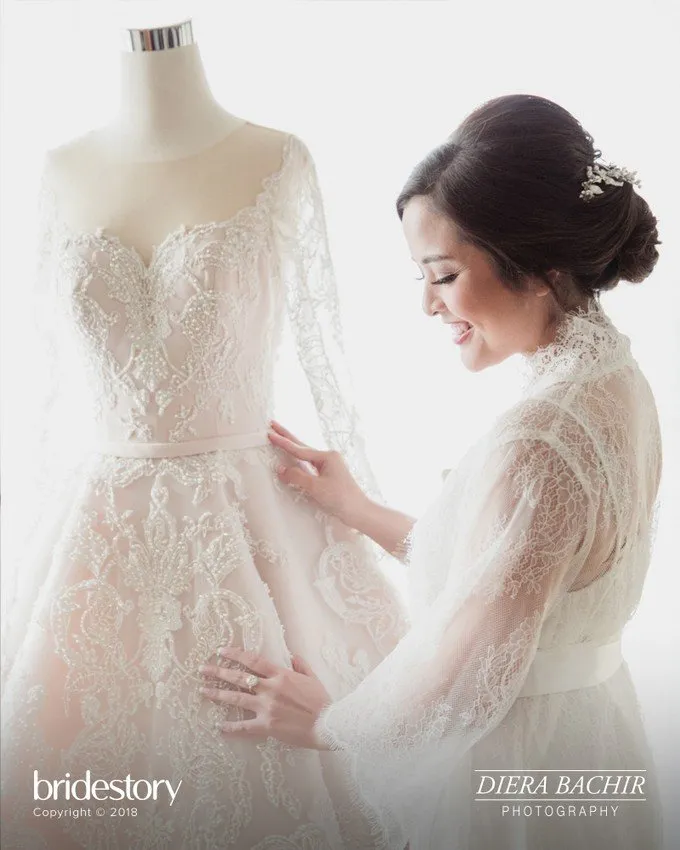 17+ Potret Cantik nan Memukau Pernikahan Tasya Kamila dan Randi Bachtiar. Sempurna dari Make-Up, Busana Hingga Venue Acara 25
