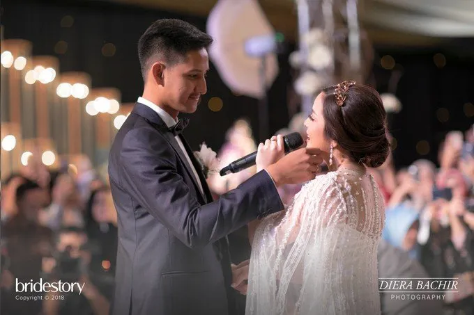 17+ Potret Cantik nan Memukau Pernikahan Tasya Kamila dan Randi Bachtiar. Sempurna dari Make-Up, Busana Hingga Venue Acara 33