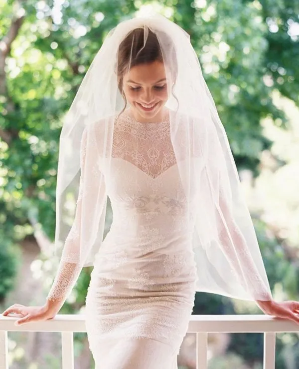 20+ Inspirasi Menata Wedding Veil, si Tudung Pengantin untuk Sempurnakan Momen Istimewa 22