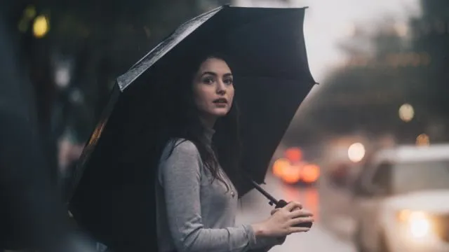 8 Lika-liku Ini Harus Dialami Cewek Umur 25+ yang Belum Tahu Mau Jadi Apa. Kamu Begini Juga? 10