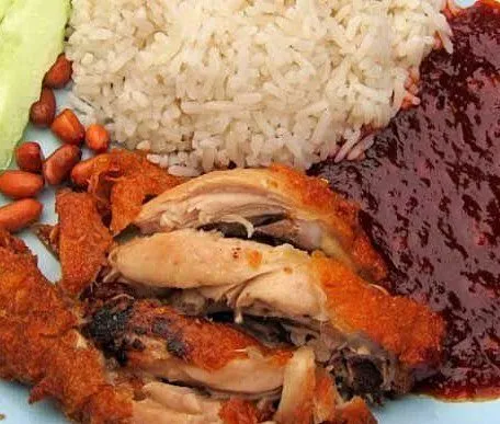 12 Kuliner Medan yang Lezatnya Bikin Ketagihan. Jadi Kangen Nih Liburan ke Medan! 17 makanan khas medan