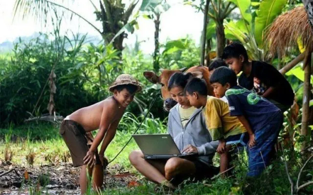 11 Potret Kemerdekaan yang Tidak Merata di Indonesia. Seakan-akan Berasa Hidup di Negara Lain 16