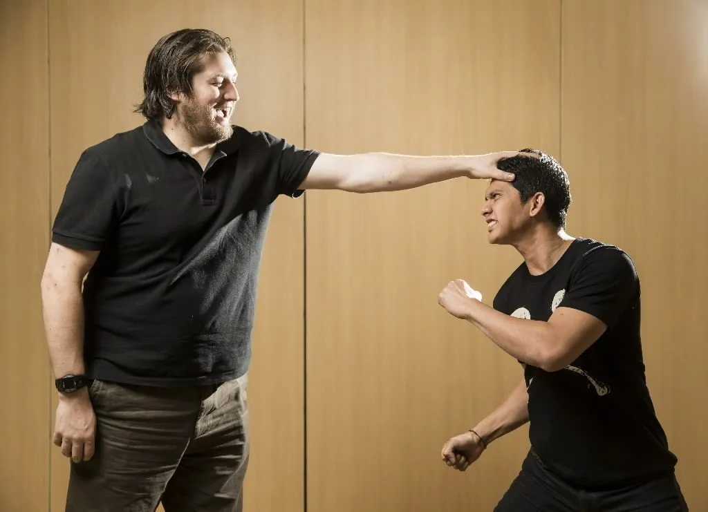 Perjuangan Keras Iko Uwais Tuai Tinta Emas; dari Seorang Supir, Kini Masuk Industri Hollywood. Bangga! 15
