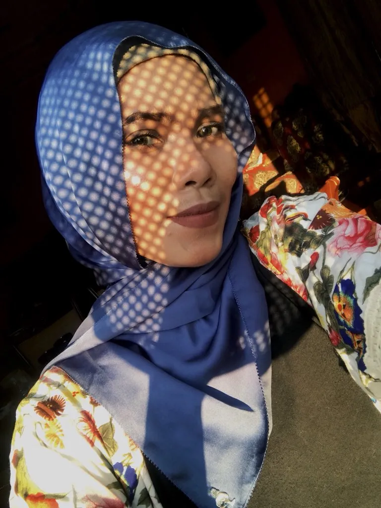 Kreatif bin Kocak, 11 Foto Selfie Pakai Peralatan Dapur ini Hasilnya Ciamik! Tertarik untuk Mencoba? 16