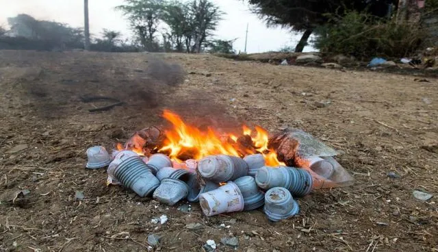 Ini Alasan Kenapa Kita Harus Beneran Stop Bakar Sampah. Selain Bahaya, Bisa Bikin Masuk Bui Juga 15