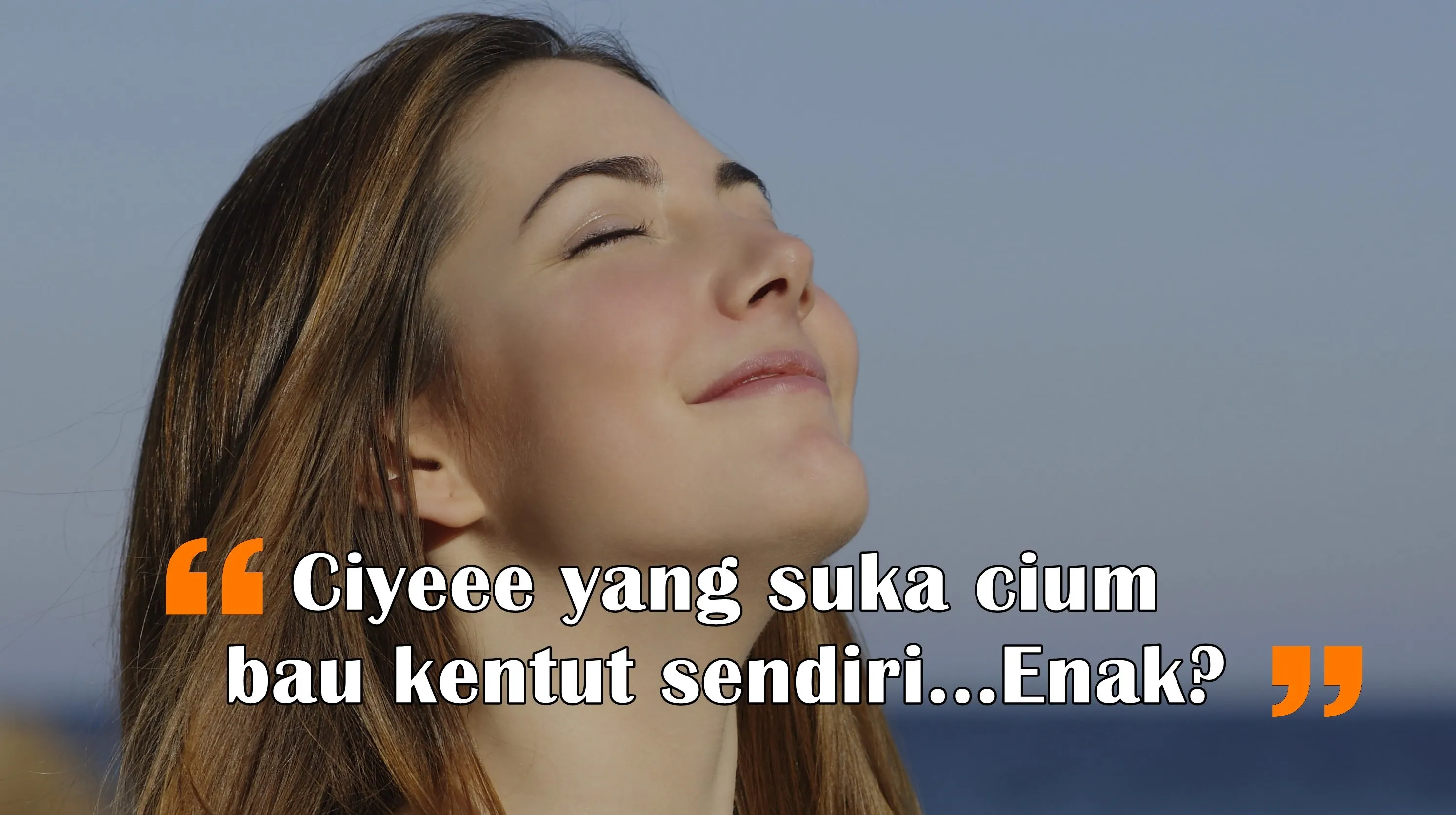 10 Kebiasaan Konyol yang Selalu Orang Lakukan. Udah Tahu Absurd, Tapi Nggak Bisa Berhenti, Ya? 12
