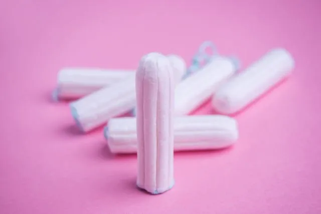 Pembalut atau Tampon? Lihat Bagaimana Cewek Seluruh Dunia Terbelah Soal Urusan Sambut Tamu Bulanan 12