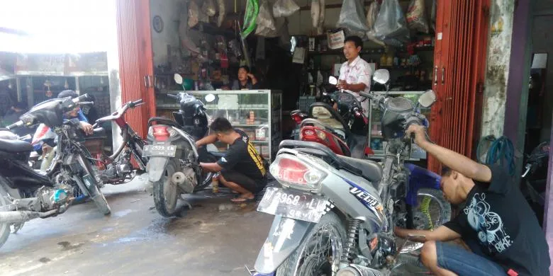 Motor atau Mobilmu Mogok di Jalan? 8 Tips Anti Panik Ini Perlu Kamu Terapkan 9