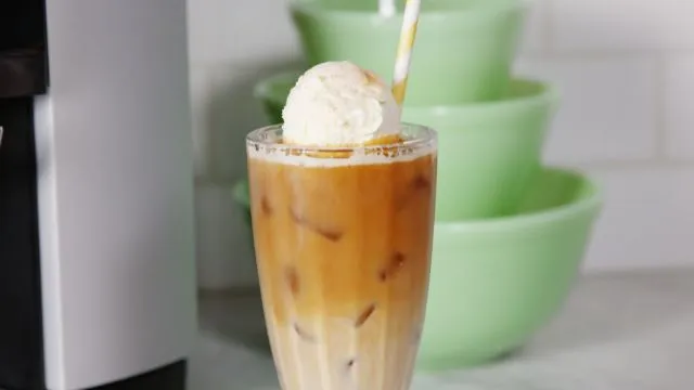 8 Cara Seru Menyeduh Kopi yang Rasanya Jelas Beda, di Kafe Jarang Ada 10 cara seru menyeduh kopi