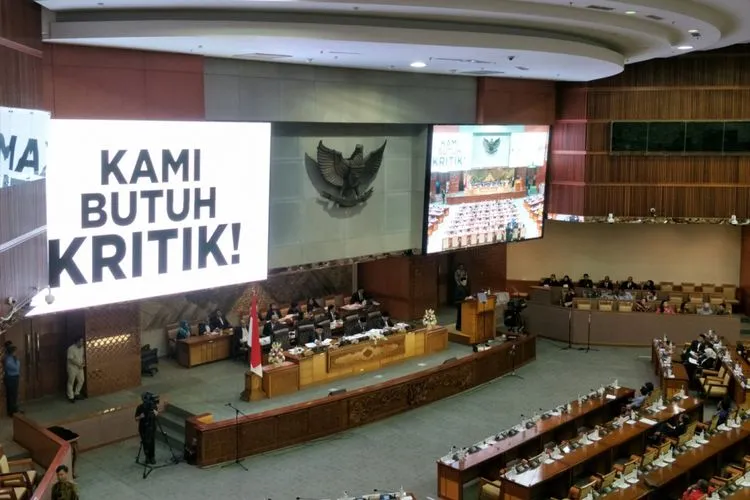 Kritik DPR Lewat Stand Up Comedy, Aji Mantap Tidak Takut 'Hilang'. Begini Nih Guyonan Berkualitas! 3