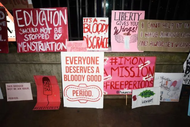 Kisah Sedih dari Kenya. Hanya Demi Beli Pembalut, Banyak Gadis di Sana Sampai Harus Jual Diri 10