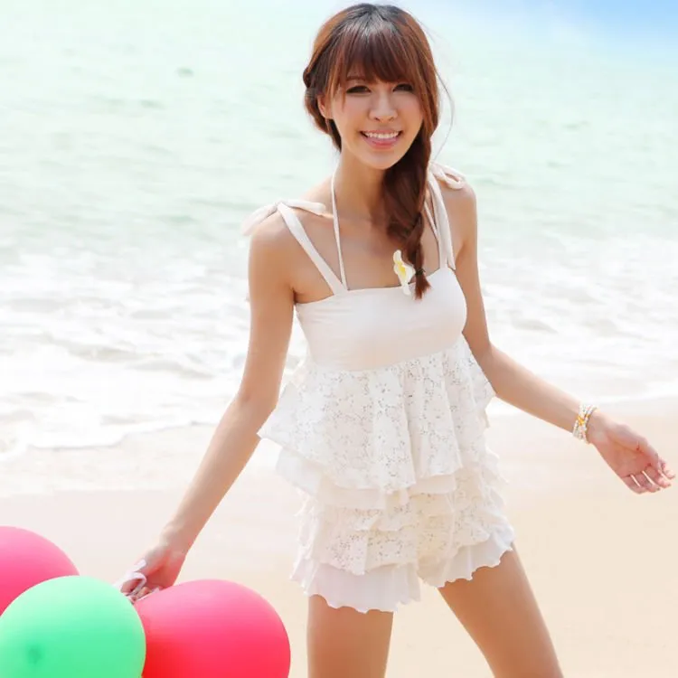 15 Model Swimsuit Kawaii yang Nggak Terlalu Terbuka. Nyaman dan Bebas Bergerak Buat yang Masih Malu-Malu Berbikini Ria 17