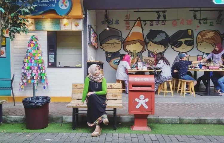 Little Seoul, Destinasi Kuliner ala Korea yang Lagi Hits di Bandung. Pecinta KPop dan Drakor Wajib ke Sini! 13