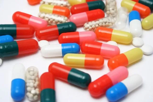 Dilema Antara Haram tapi Butuh. Bukan Cuma Vaksin, Realitanya Banyak Obat yang Belum Berlabel Halal 10
