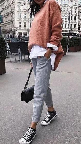 10+ Inspirasi Busana Kuliah dan Kerja dengan Cigarette Pants. Solusi Tampil Formal Tanpa Rok Span 21