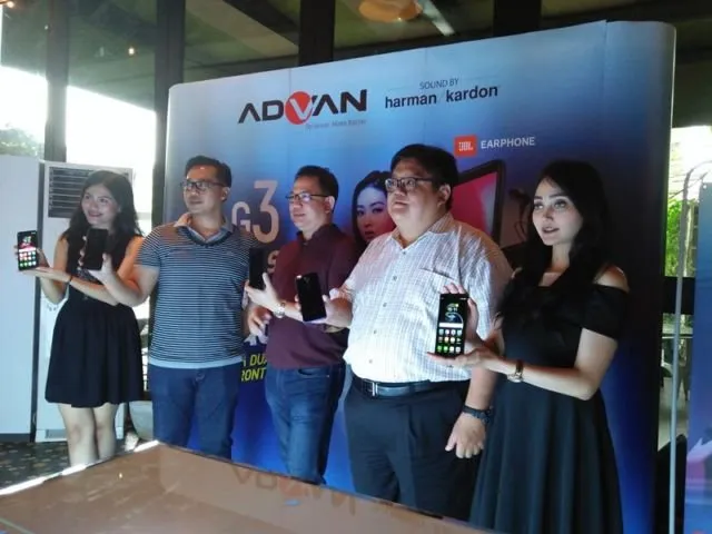Advan G3 Memanjakan Penggemar Musik Saat Dengarkan Lagu dengan Speaker harman/kardon 6