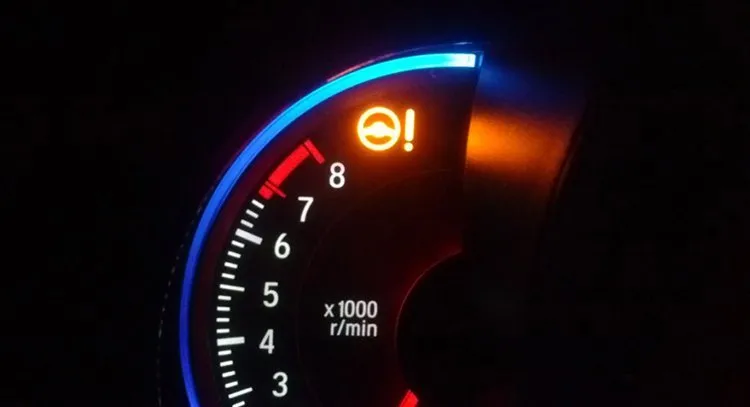 Motor atau Mobilmu Mogok di Jalan? 8 Tips Anti Panik Ini Perlu Kamu Terapkan 13