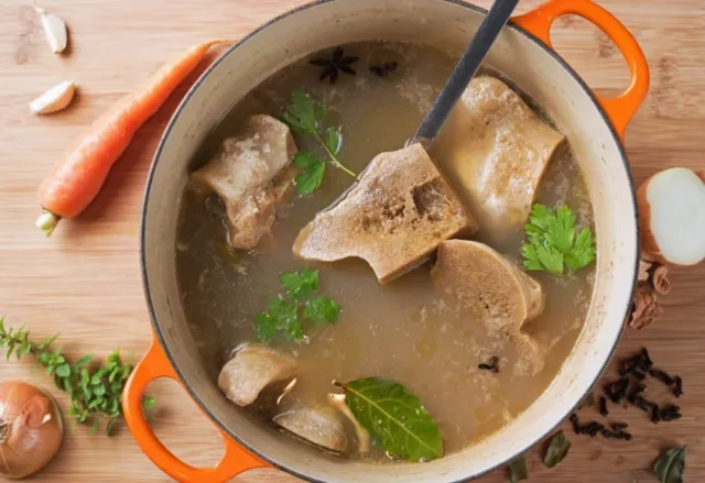 7 Makanan Pembentuk Kolagen yang Ampuh Bikin Kulit Lebih Kencang 11 makanan kaya kolagen