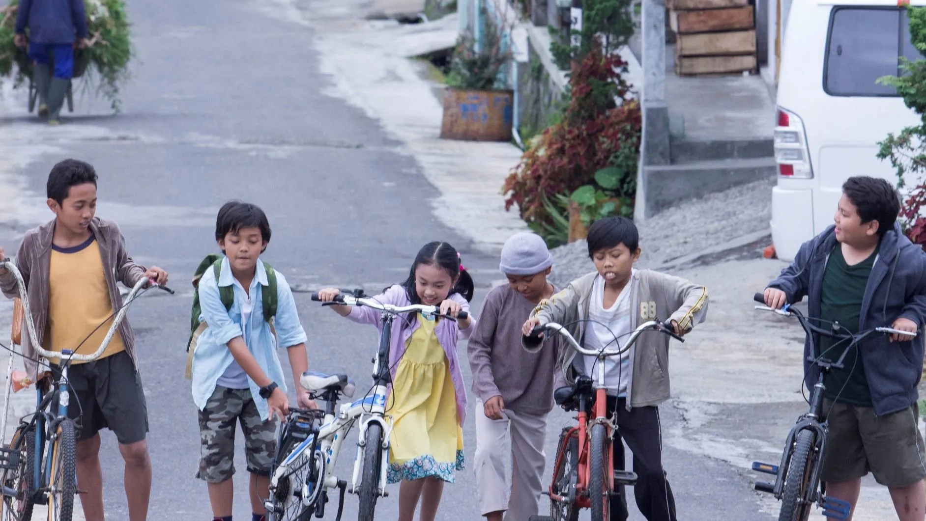 Review Film Petualangan Menangkap Petir. Sudah Seharusnya Anak-Anak Nonton Tayangan Sesuai Umur 7