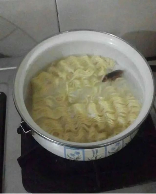 15 Penampakan yang Bikin Kamu Emosi Instan. Nggak Boleh Ngomong Kasar, Mesti Ditahan-Tahan~ 16