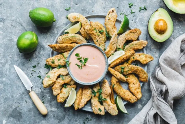 5 Hidangan dari Alpukat yang Belum Matang tapi Sudah Terlanjur Dibuka 6 makanan dari alpukat yang belum matang