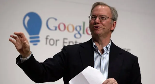 Mantan CEO Google Prediksi 10 Tahun Lagi Internet Akan Terbagi Dua. Indonesia Ikut yang Mana Nih~ 6