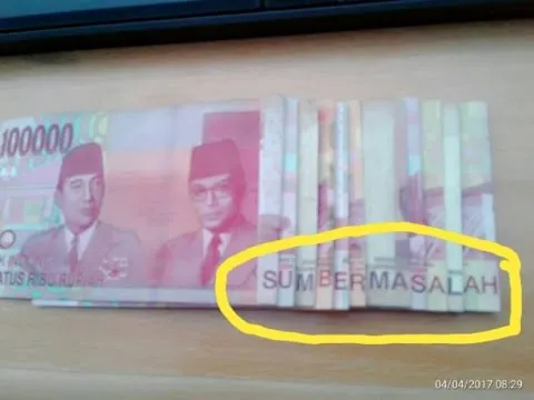 11+ Coretan Iseng di Uang Kertas ini Memang Ngeselin. Tapi kok Kadang Bikin Ngakak Bacanya, Ya? :( 24