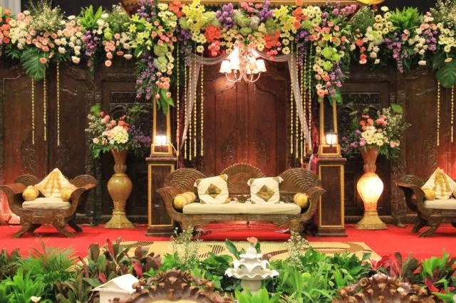 7+ Jenis Ornamen Pelaminan Adat Jawa Beserta Makna Terpuji di Baliknya. Temanten Bertaburan Doa-doa 15