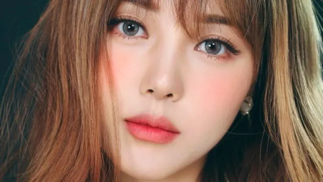 8 Tutorial Makeup Natural Ala Cewek Korea. Bisa Dipakai Setiap Hari Cocok Juga untuk Acara Pesta 16