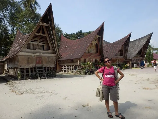 Panduan Backpacker 2 Hari 1 Malam ke Danau Toba dengan Budget 500 Ribuan. Yuk Cobain Liburan ke Sana! 10