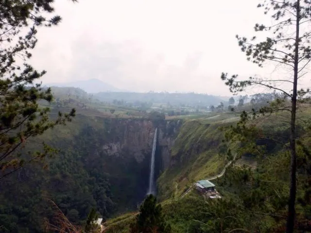 Panduan Backpacker 2 Hari 1 Malam ke Danau Toba dengan Budget 500 Ribuan. Yuk Cobain Liburan ke Sana! 17