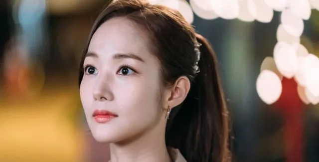 8 Tutorial Makeup Natural Ala Cewek Korea. Bisa Dipakai Setiap Hari Cocok Juga untuk Acara Pesta 13
