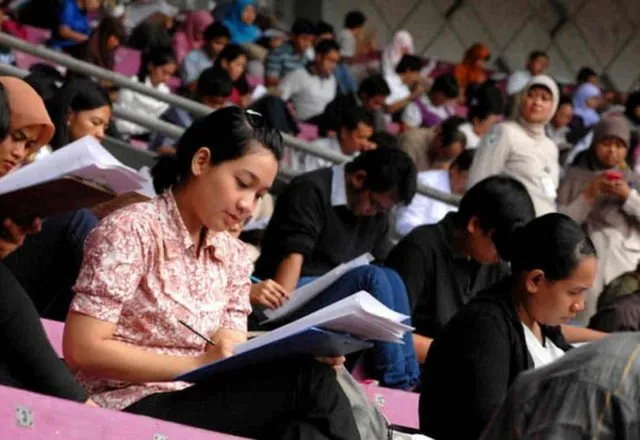 9 Kalimat yang Pasti Kamu Dengar Setelah Wisuda, Membuatmu Harus Sabar dan Bermental Baja 13