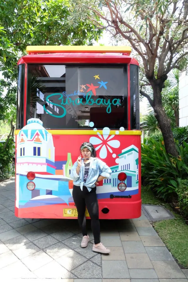 Plesiran ke Surabaya, Kamu Mesti Coba Berkeliling Kota dengan Bus Surabaya Heritage Track! 13