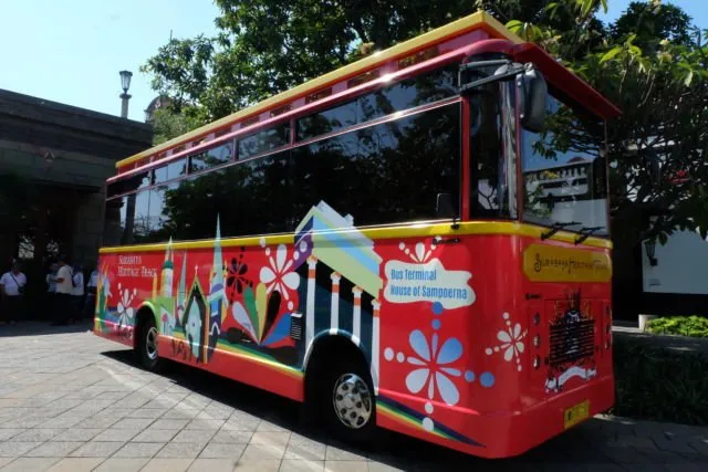 Plesiran ke Surabaya, Kamu Mesti Coba Berkeliling Kota dengan Bus Surabaya Heritage Track! 9