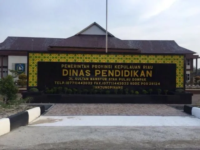 Di Batam, Ditemukan Sel Mirip Penjara dalam Sekolah. Miris Banget, Katanya Khusus untuk Siswa Nakal 7