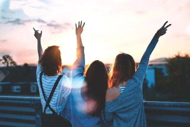 Saat Persahabatan Kalian Sudah Erat, 7 Kalimat Ini Pasti Pernah Terucap 8