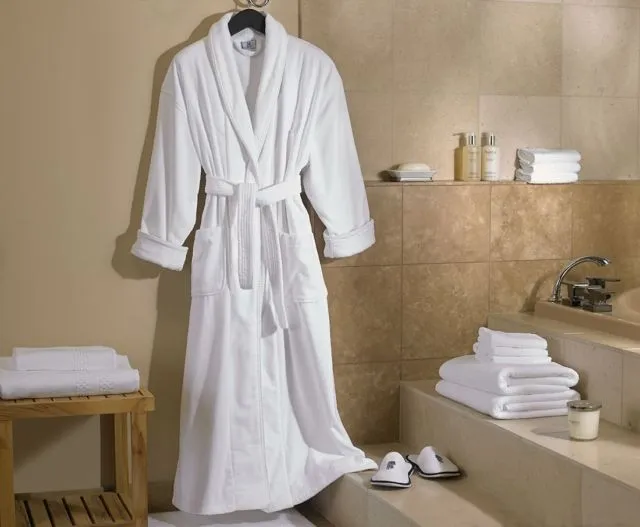 6 Jenis Handuk yang Tersedia di Kamar Hotel. Jangan Salah Pakai! 11 jenis handuk hotel